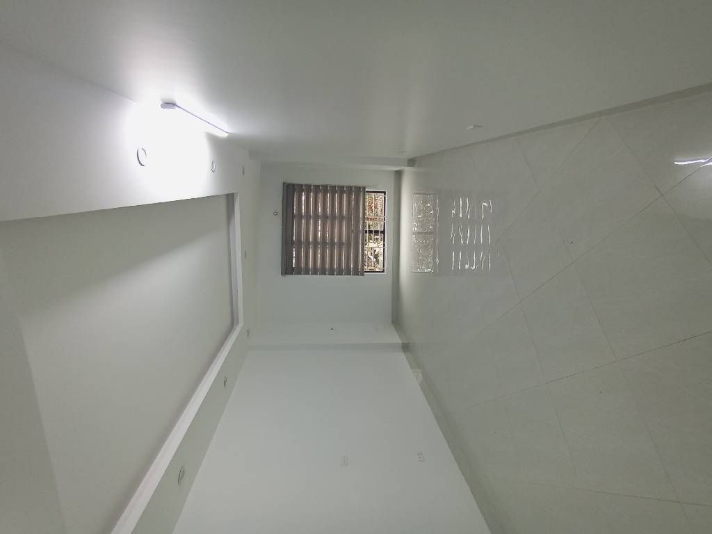 NHÀ ĐẸP ĐÔNG NGẠC - LÔ GÓC - VỈA HÈ – Ô TÔ TRÁNH – VỪA Ở VỪA KINH DOANH TUYỆT VỜI.